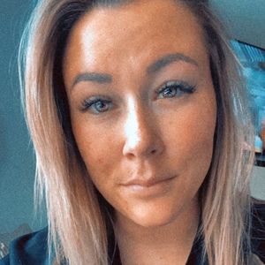 Meet your Posher, Hayley